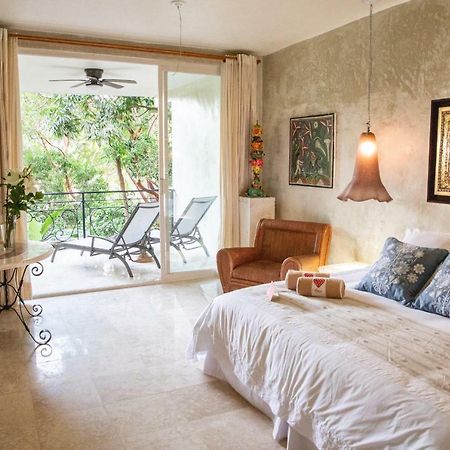 Amor Boutique Hotel Sayulita Exterior photo